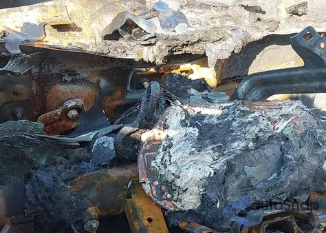 2016 Kia Sorento 2.4L L из США, поврежденный, VIN 5XYPG4A34GG068087